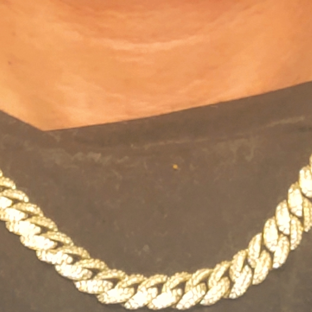 20" Guu iced out Bling necklace